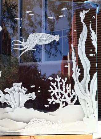 Partition with a Frosted Glass Aquarium Sea Life Wildlife Design for Semi-Private by Sans Soucie Art Glass