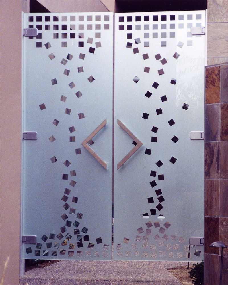 "Falling Squares"  This stunning, contemporary design is on a pair of Frameless Courtyard Doors.