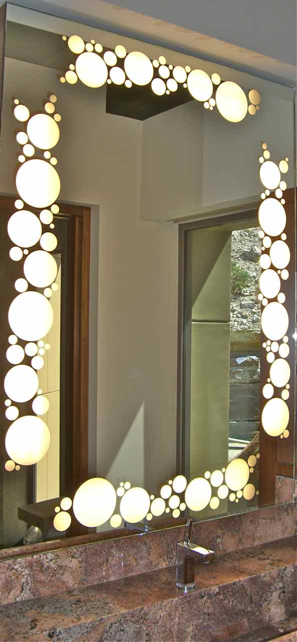 mirror geometric border circles bubbles - 1