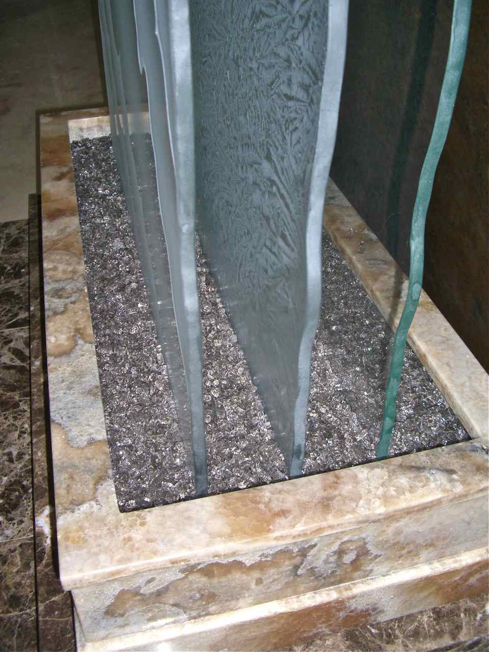 sculpture abstract rugged retreat layers edge lit glass - 4