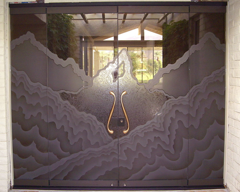 Frameless Glass Doors in High-Traffic Commercial Areas