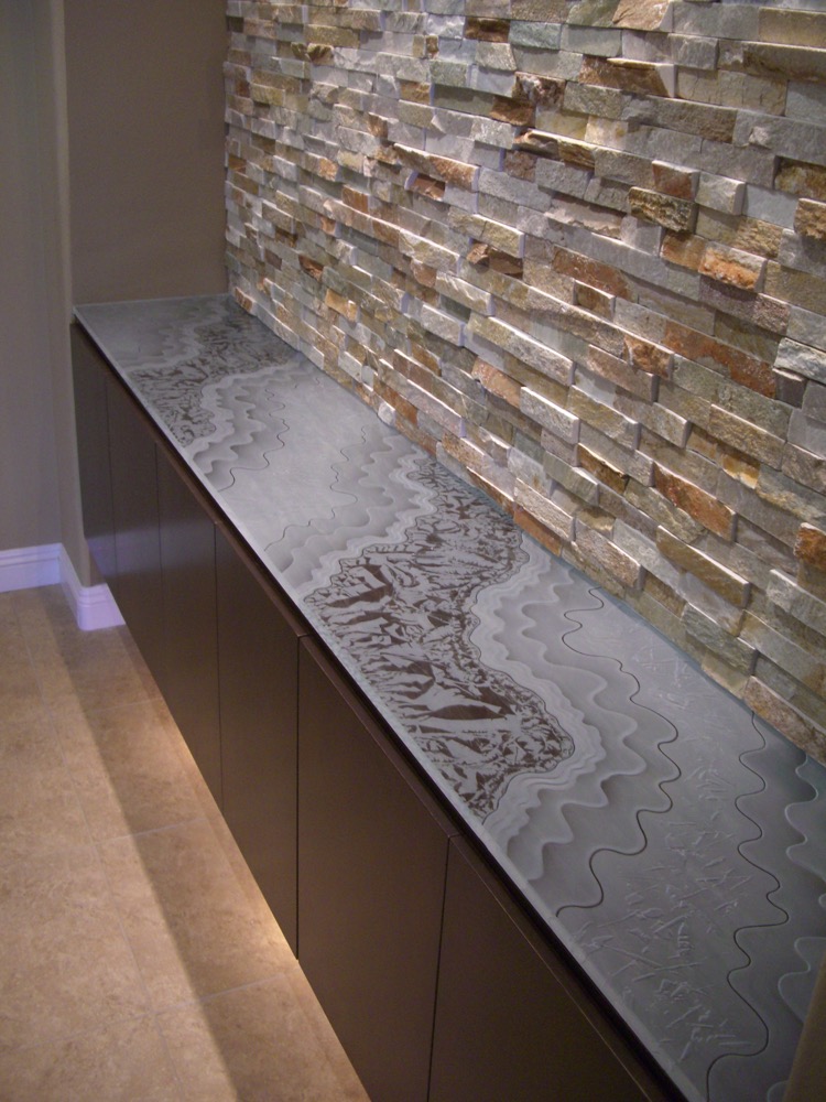 Metamorphosis Glass Counter 3D Carved & Shaded - Ultra Clear Glass
