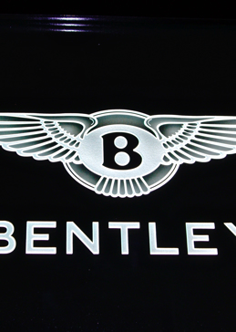 Bentley (similar look)