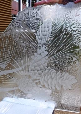 Art Glass Partition Featuring Sandblast Frosted Glass by Sans Soucie for Private with Foliage Pine Cones Design