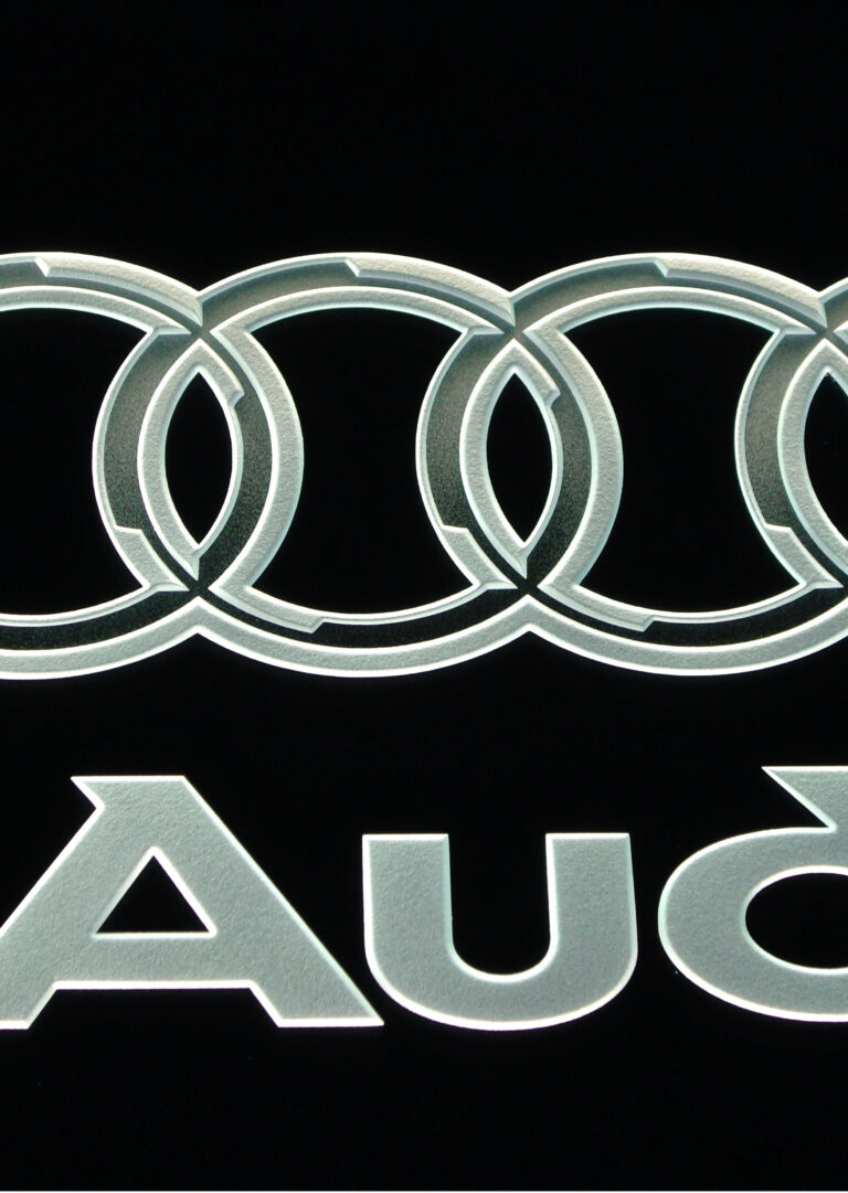 Audi (similar look)