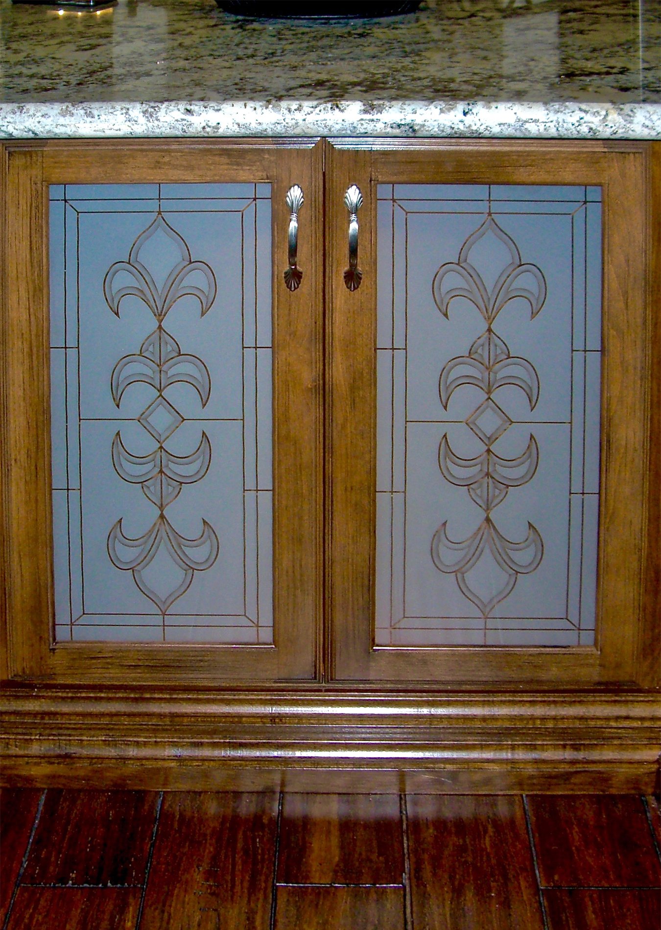 Etched glass cabinet deals doors