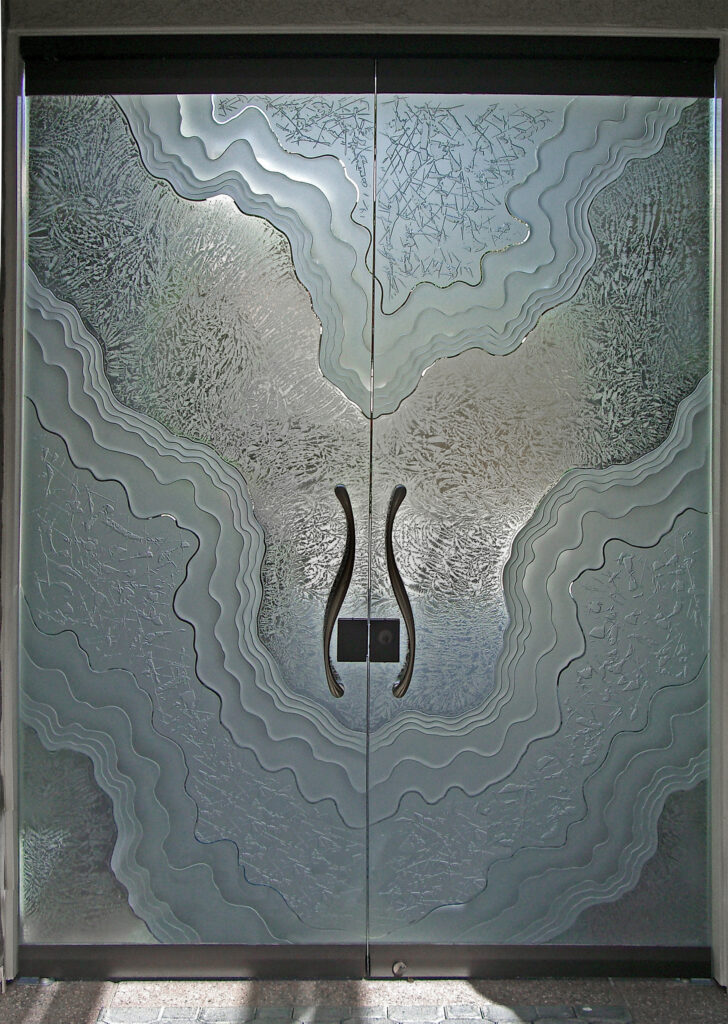 Double frameless glass doors for commercial areas