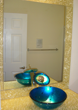 Glass Counter with a sandblast Frosted Glass Patterns Design Custom-Designed Decorative Etched Glass