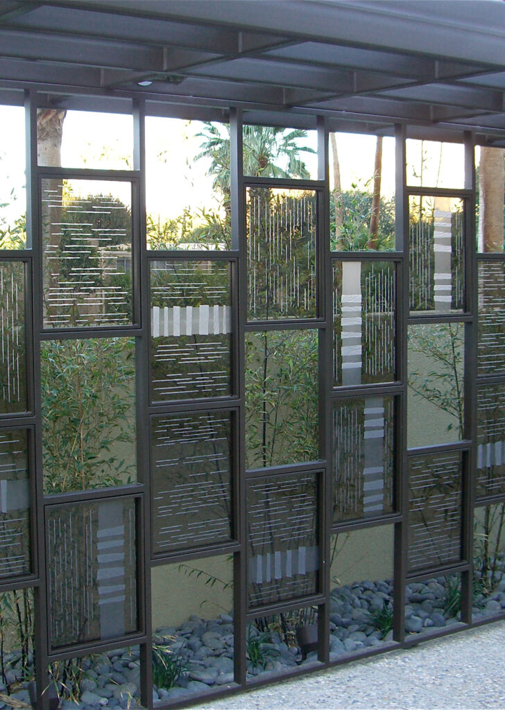 Residential glass wall