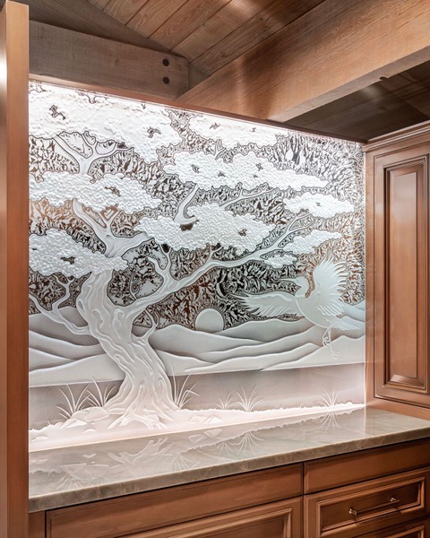 Decorative glass partition