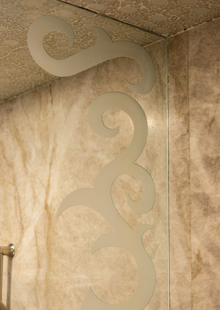 Seville Not Private 3D Clear Glass Finish Traditional Decor Frosted Glass Shower Panel Sans Soucie
