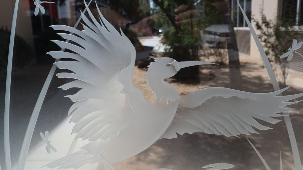 frosted glass egret with wings spread by sans soucie art glass 3D enhanced