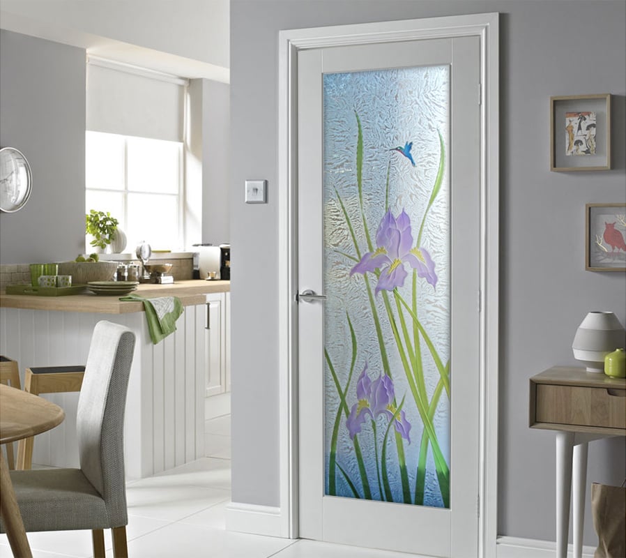 Iris Hummingbird 3D Enhanced Painted Gluechip Glass Pantry Door Semi-Private Interior Door sans soucie 