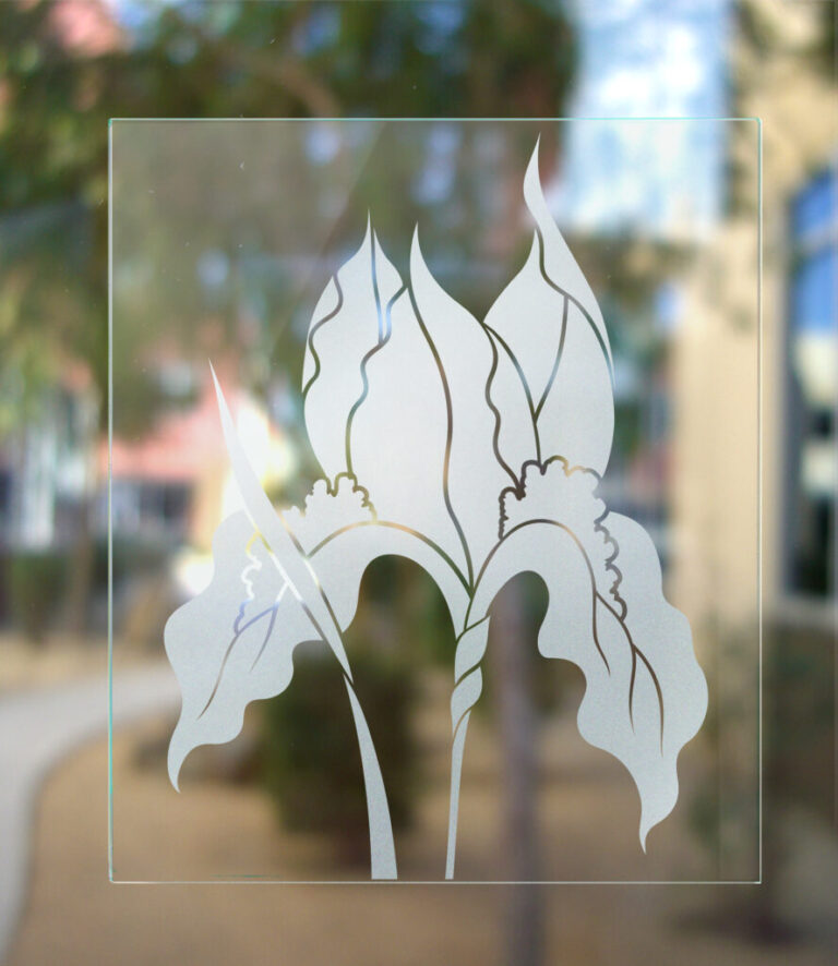 Iris 1D Effect Clear Glass Finish