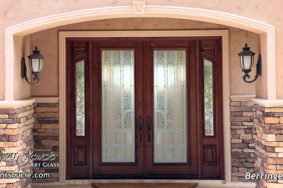 Berringer Front Door
Semi-Private 3D Enhanced Gluechip Glass Finish Retro Decor Glass Front Doors Sans Soucie