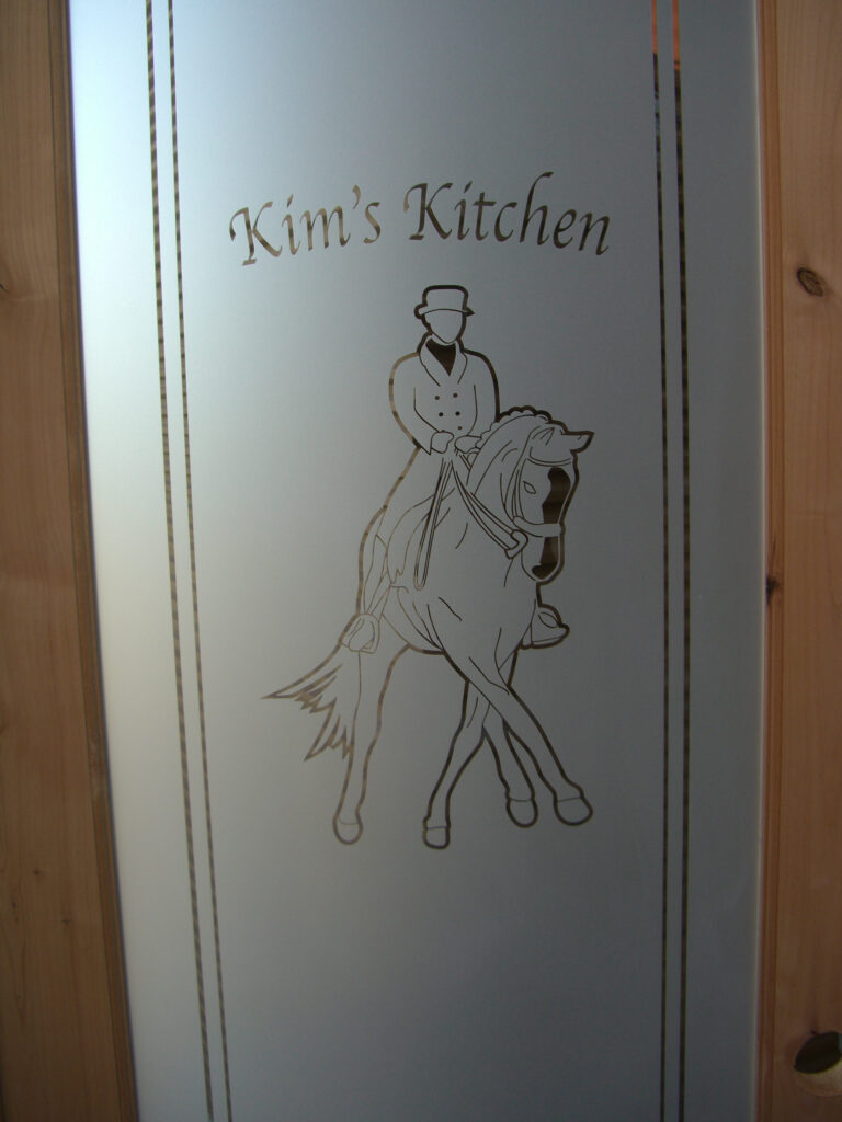 customized pantry door glass horse rider frosted glass finish Sans Soucie 