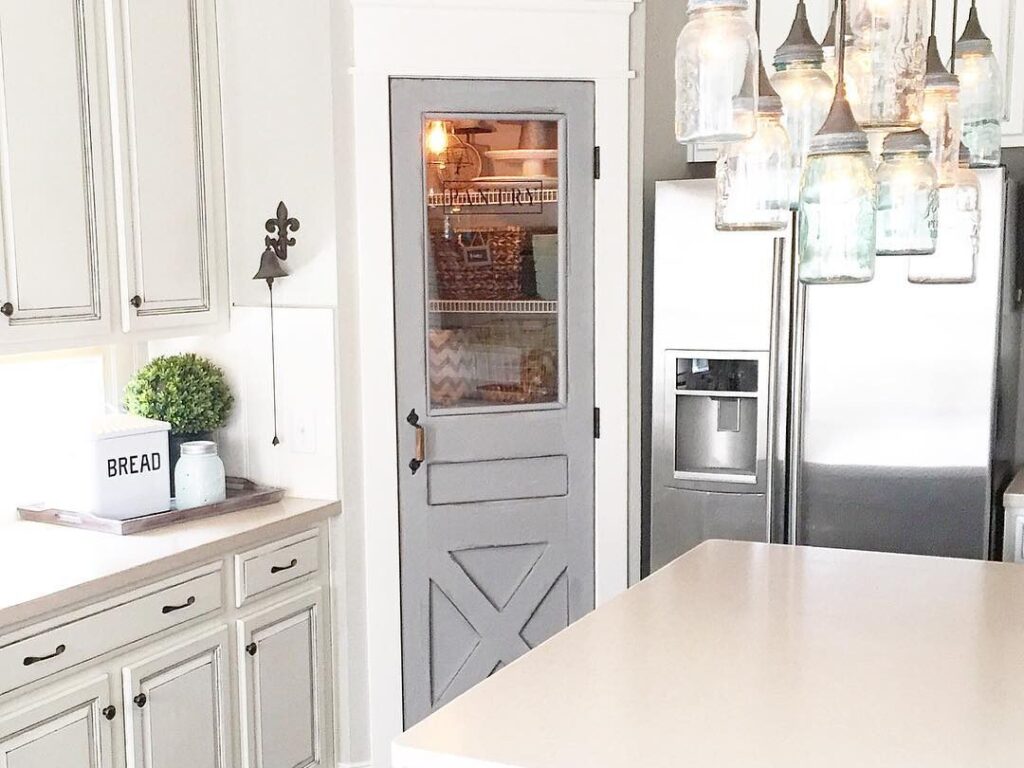 Rustic Farmhouse Decor Style Slim Hinged Pantry Door Prehung Slab Glass Pantry Doors Sans Soucie