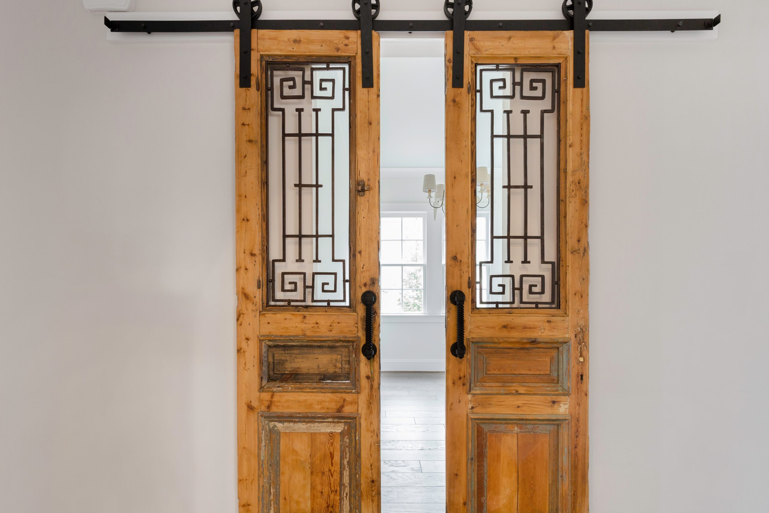 rugged rustic old fashioned farmhouse barn doors pair