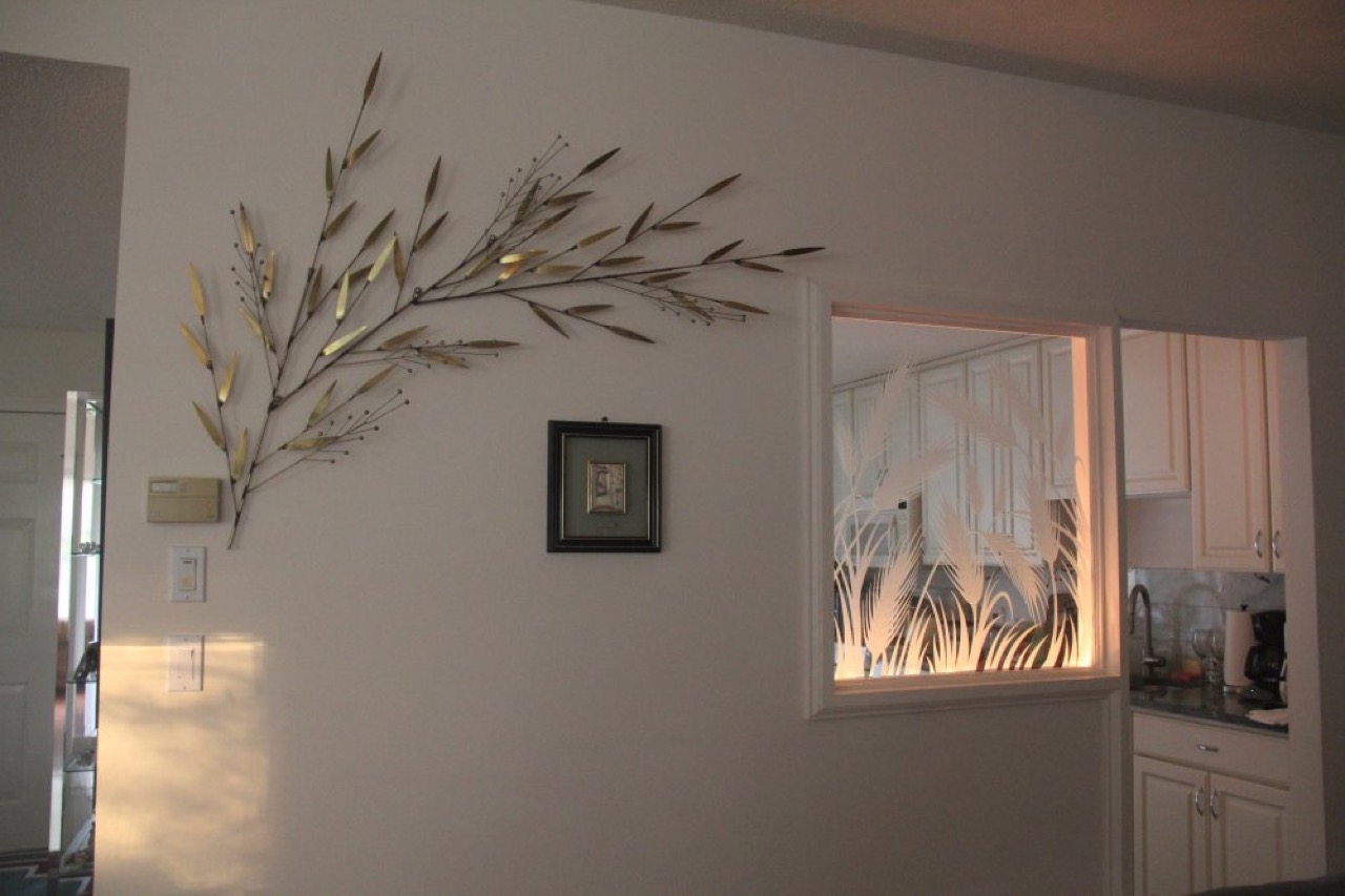 Wheat 3D carved and shaded frosted glass interior window