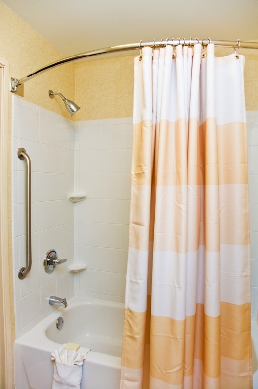 Shower with curtain