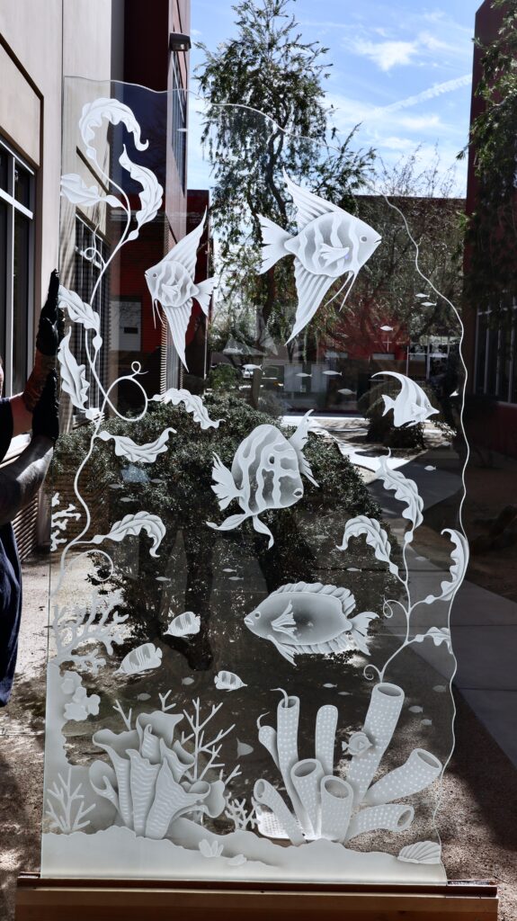 Glass partition panel design Aquarium Fish in 3D Carved & Shaded clear glass finish