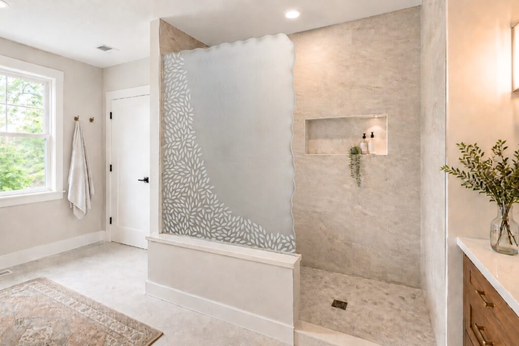 Shower splash glass panel